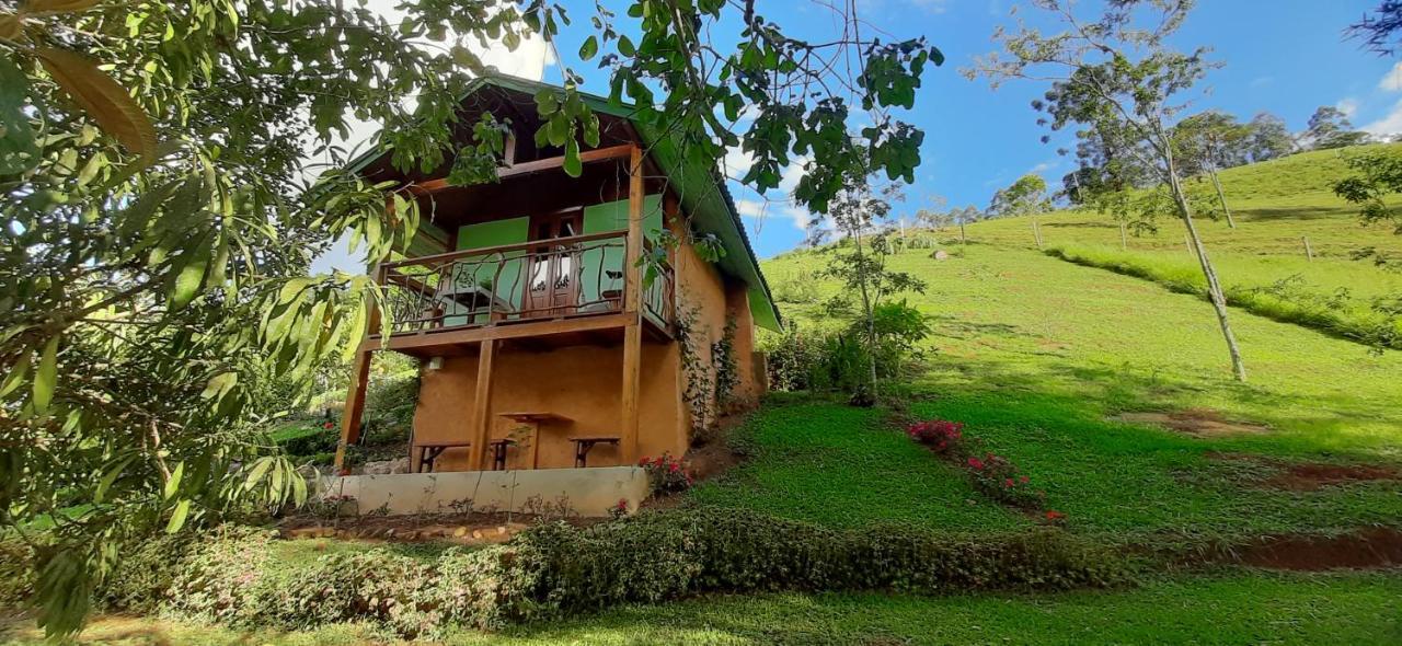 Pau A Pique Chale Villa Bocaina de Minas Exterior photo